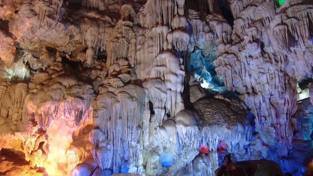 The mystical beauty inside Thien Cung Cave