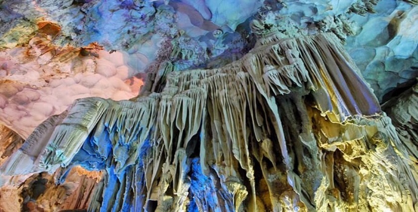 Stalactites in Dau Go Cave