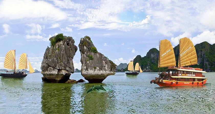 Tourists visiting Hon Trong Mai on a Ha Long cruise