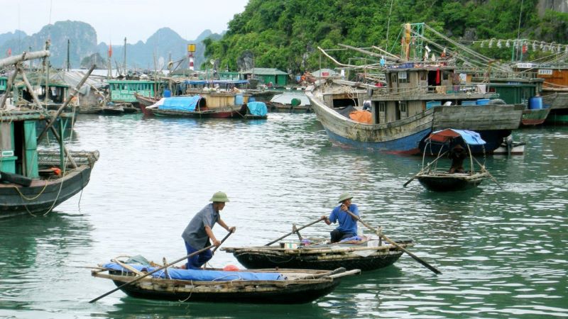 Cua Van Fishing Village