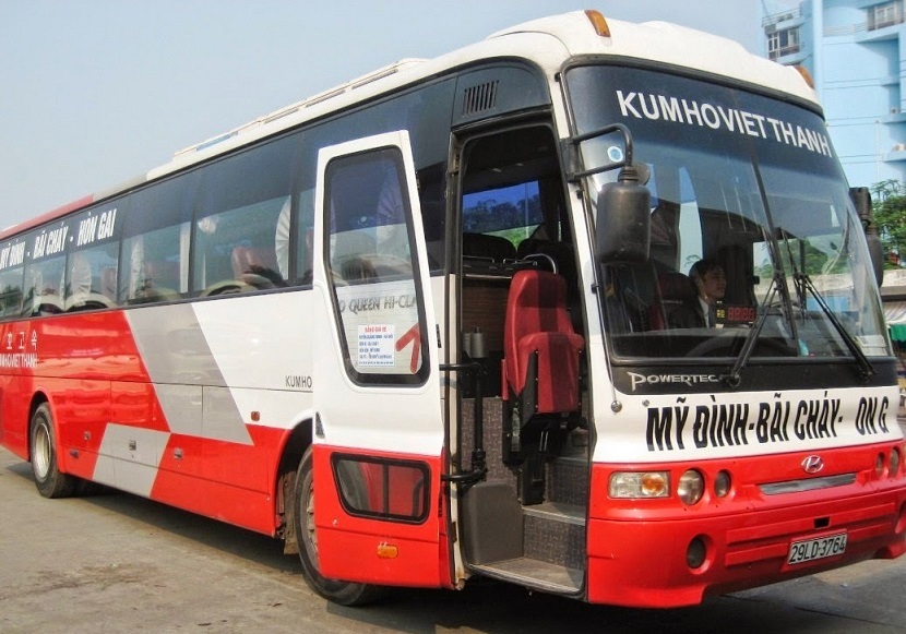 Bus to Ha Long City